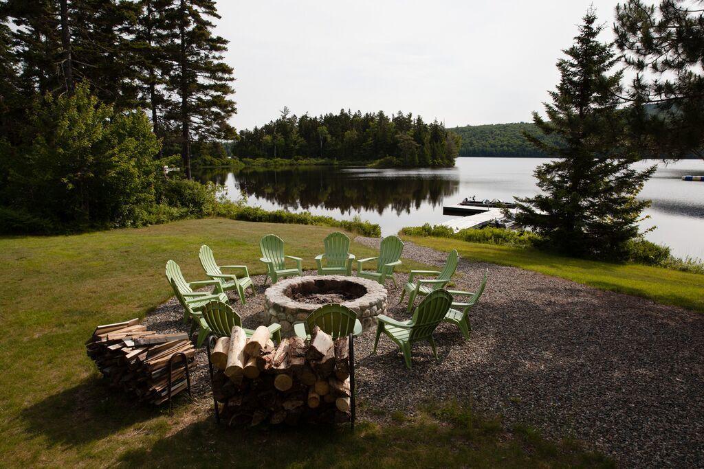 Lake Parlin Lodge & Cabins West Forks Exterior photo