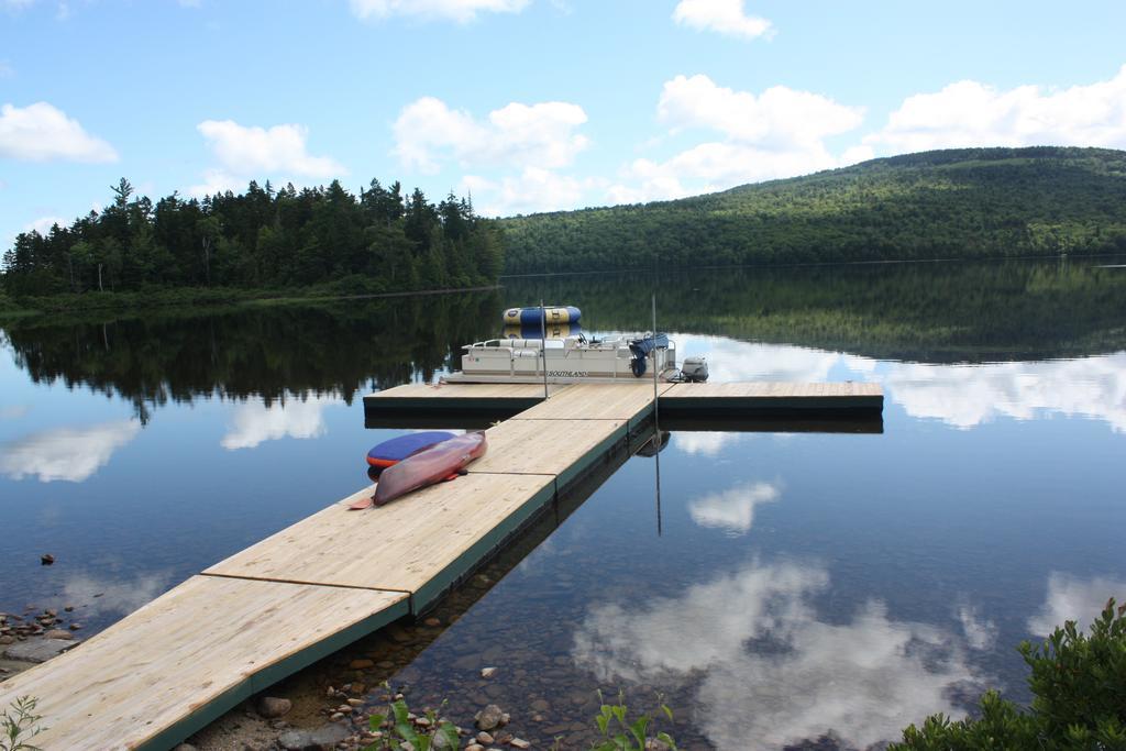 Lake Parlin Lodge & Cabins West Forks Exterior photo